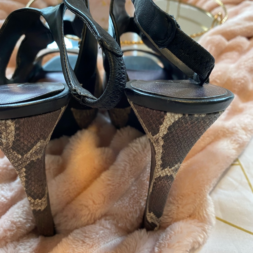 Jessica Simpson heel, leather, straps and suede. Excellent condition